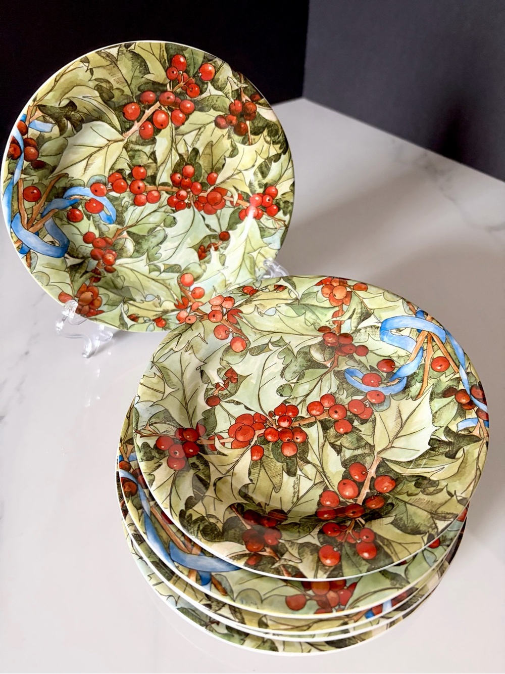 SET of 6 Le Houx Bread or Dessert Plates by Gien